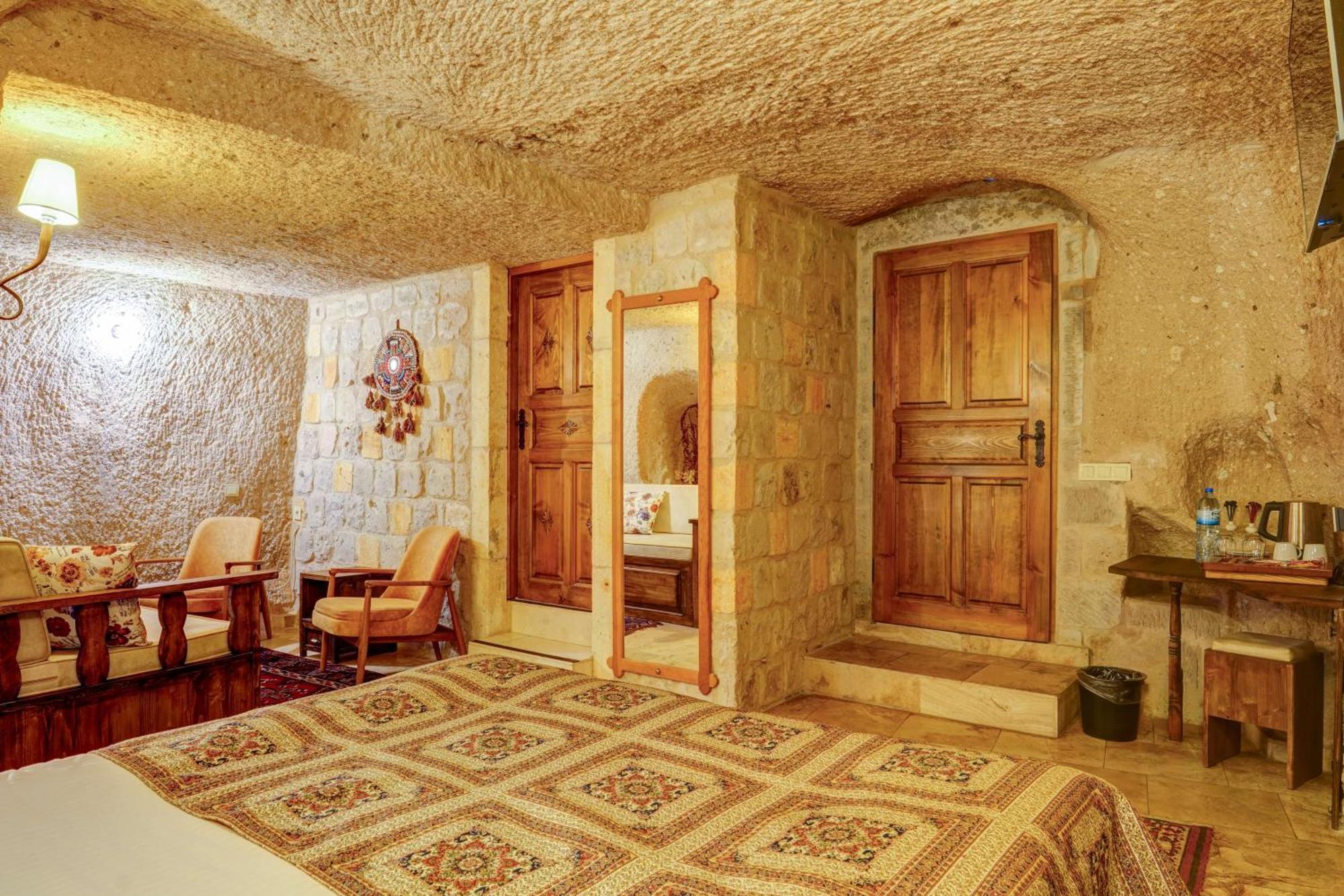 Vasil Cave Hotel 乌奇希萨尔 客房 照片